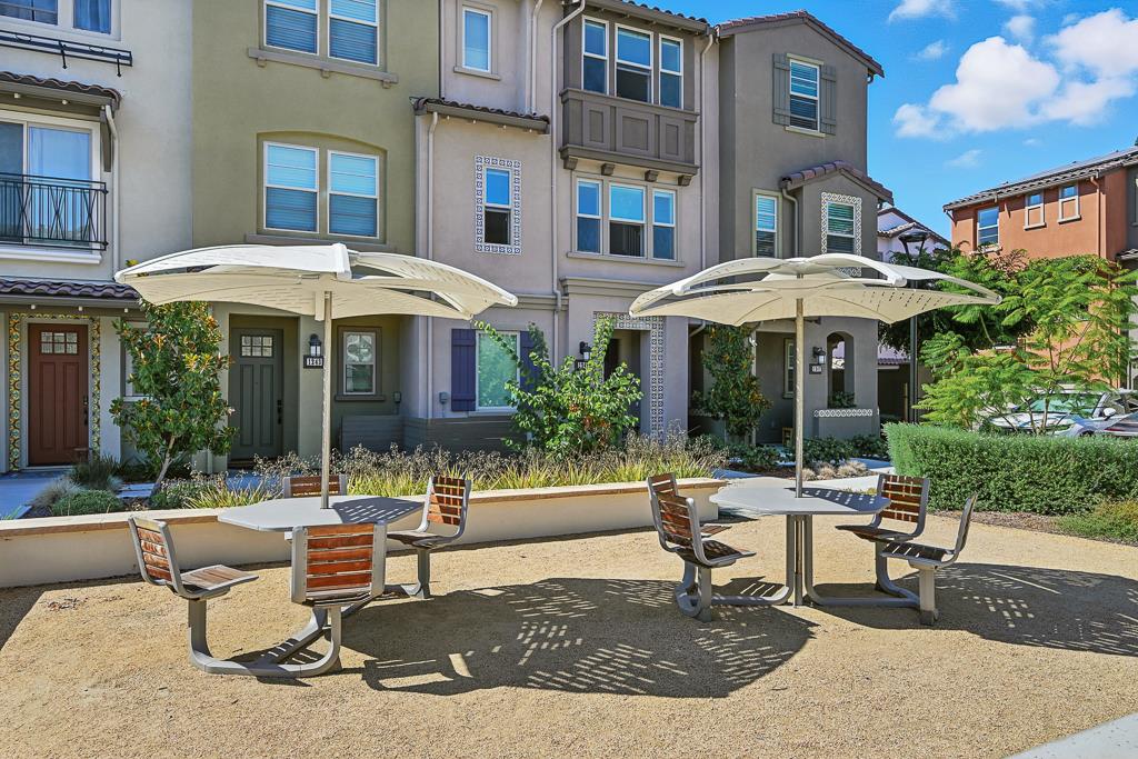 Detail Gallery Image 37 of 39 For 1269 Verano Rd, Mountain View,  CA 94043 - 3 Beds | 3 Baths