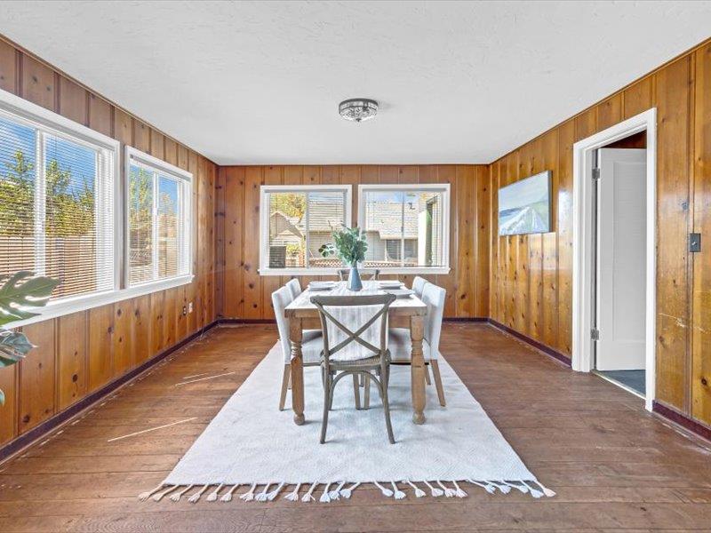 Detail Gallery Image 10 of 36 For 35 Sycamore St, Watsonville,  CA 95076 - 4 Beds | 1/1 Baths