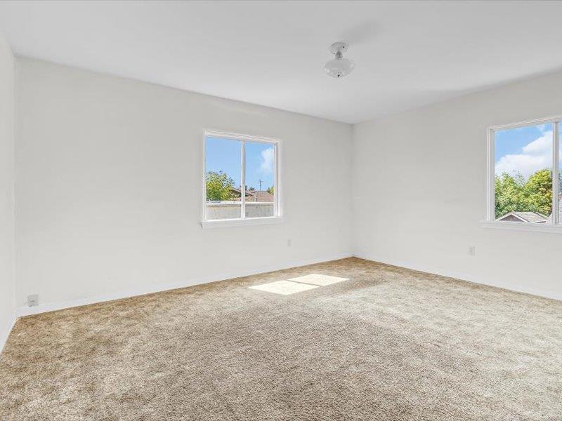 Detail Gallery Image 23 of 36 For 35 Sycamore St, Watsonville,  CA 95076 - 4 Beds | 1/1 Baths