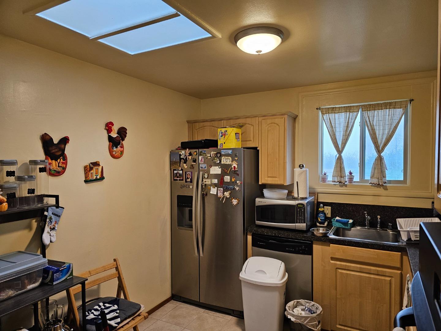 Detail Gallery Image 10 of 25 For 85 Northridge Dr, Daly City,  CA 94015 - 3 Beds | 2 Baths