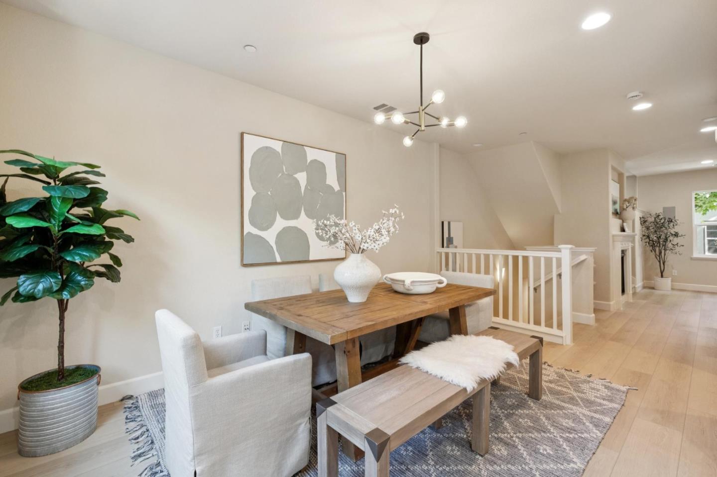 Detail Gallery Image 17 of 45 For 493 Magritte Way, Mountain View,  CA 94041 - 3 Beds | 3/1 Baths
