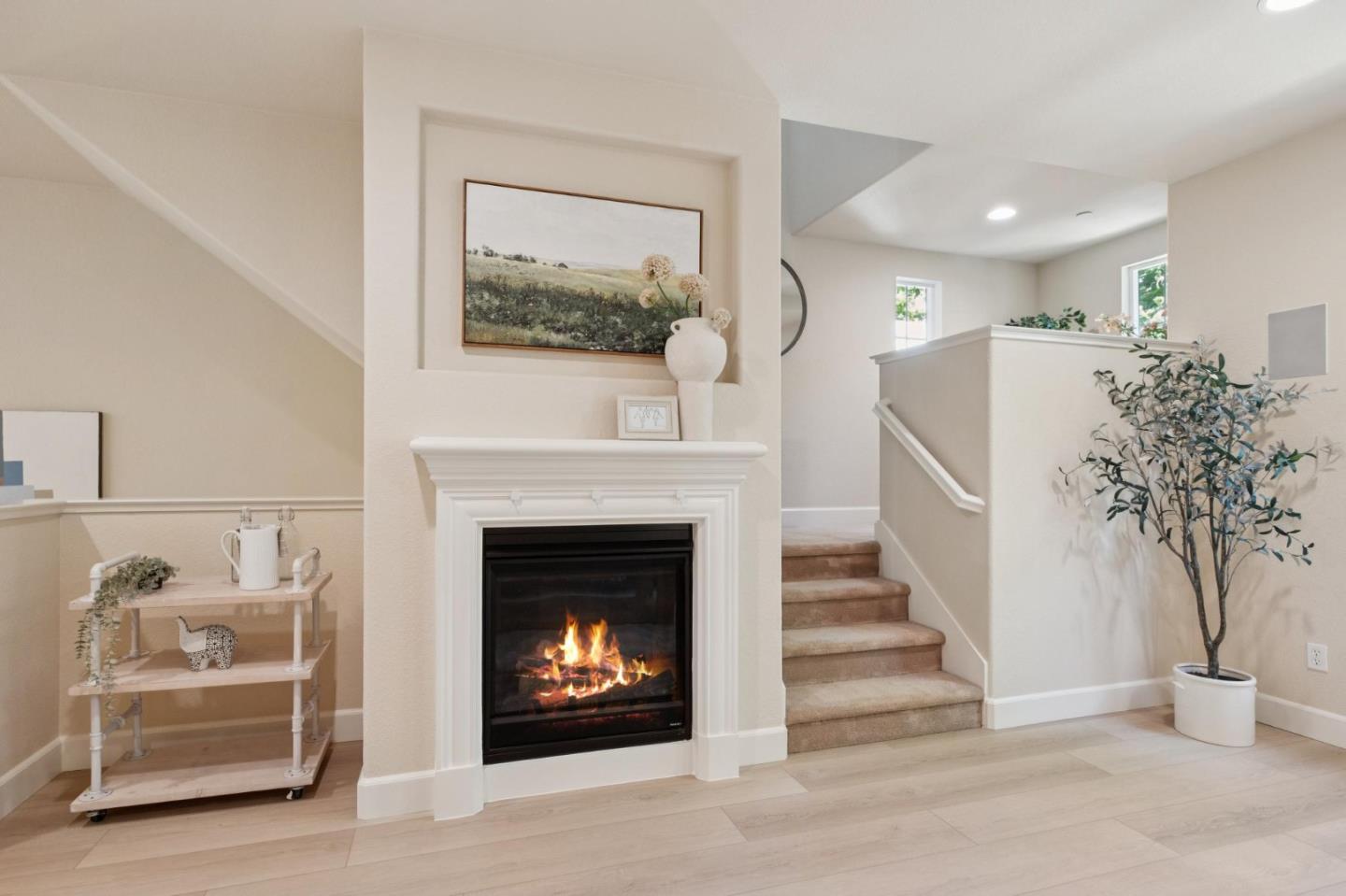 Detail Gallery Image 24 of 45 For 493 Magritte Way, Mountain View,  CA 94041 - 3 Beds | 3/1 Baths