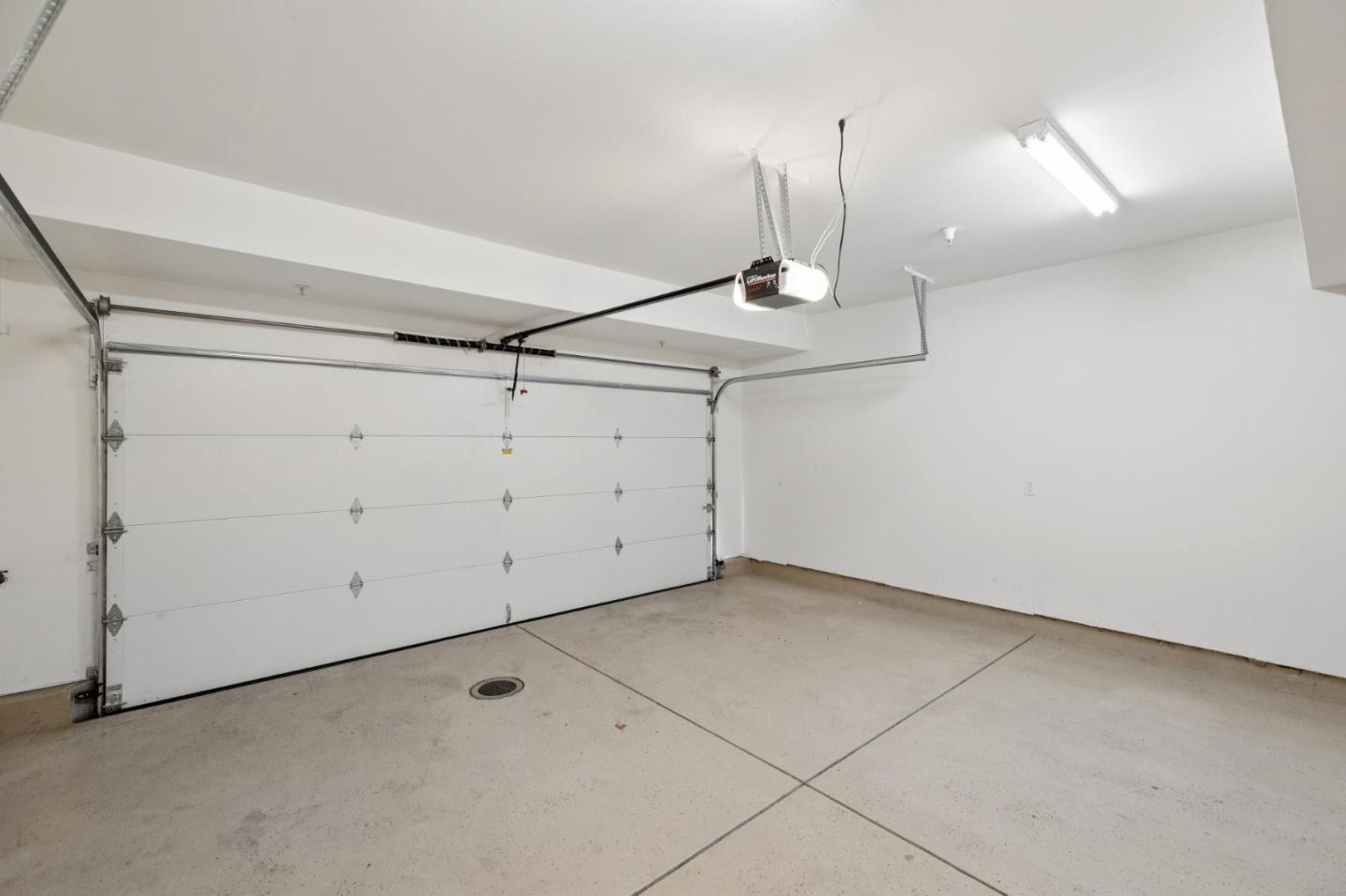 Detail Gallery Image 39 of 45 For 493 Magritte Way, Mountain View,  CA 94041 - 3 Beds | 3/1 Baths