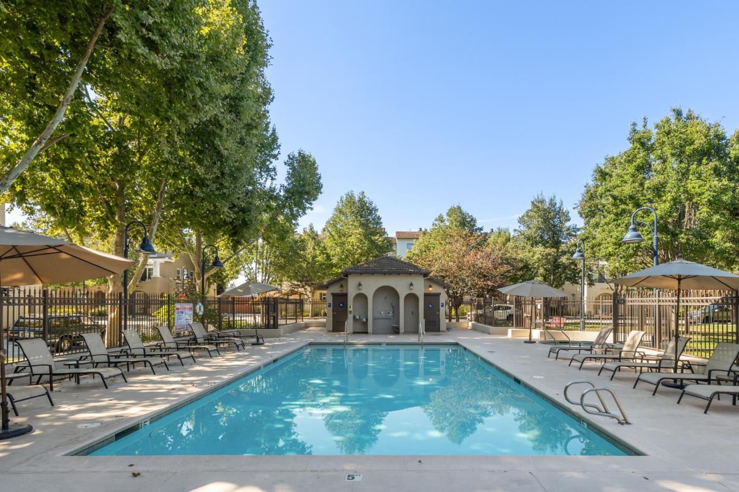 Detail Gallery Image 42 of 45 For 493 Magritte Way, Mountain View,  CA 94041 - 3 Beds | 3/1 Baths