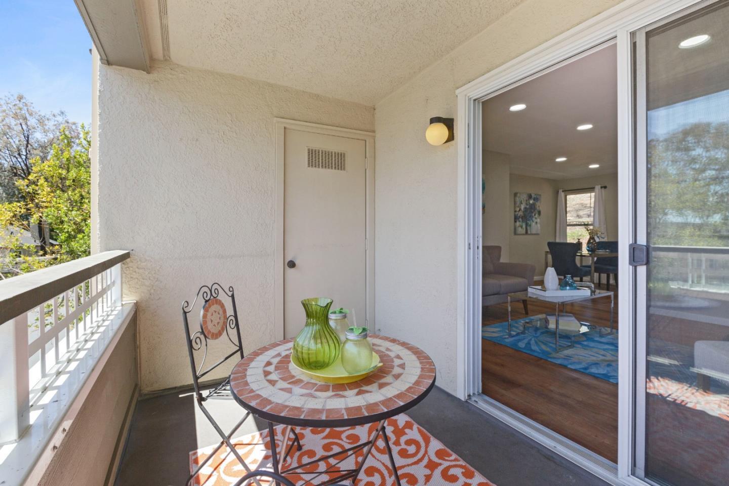 Detail Gallery Image 20 of 38 For 680 Dartmore Ln #259,  Hayward,  CA 94544 - 2 Beds | 2 Baths