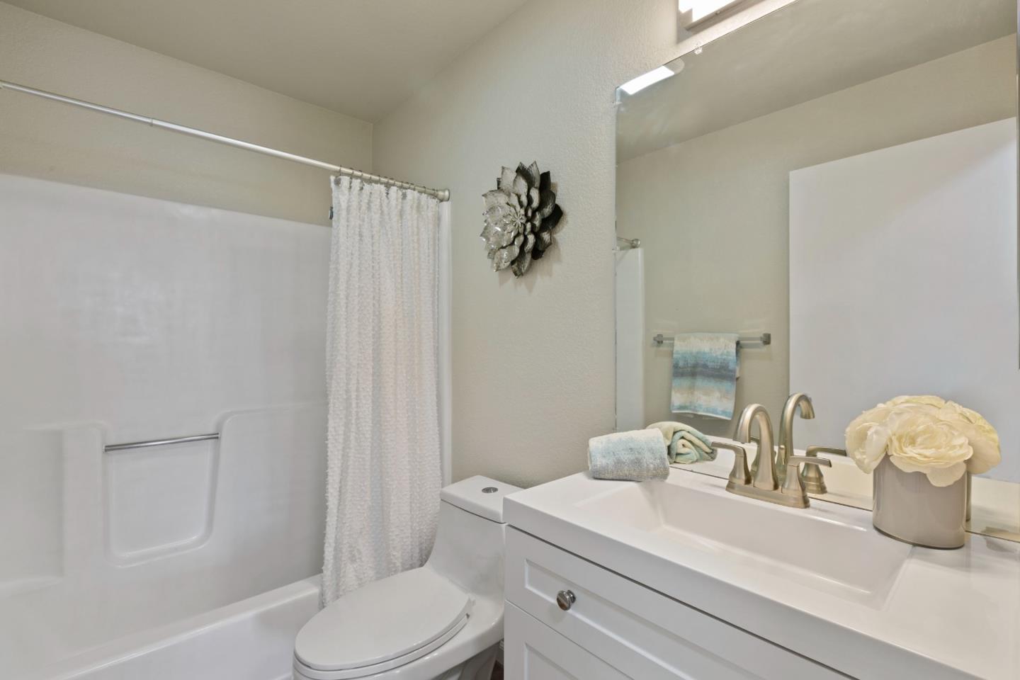 Detail Gallery Image 29 of 38 For 680 Dartmore Ln #259,  Hayward,  CA 94544 - 2 Beds | 2 Baths