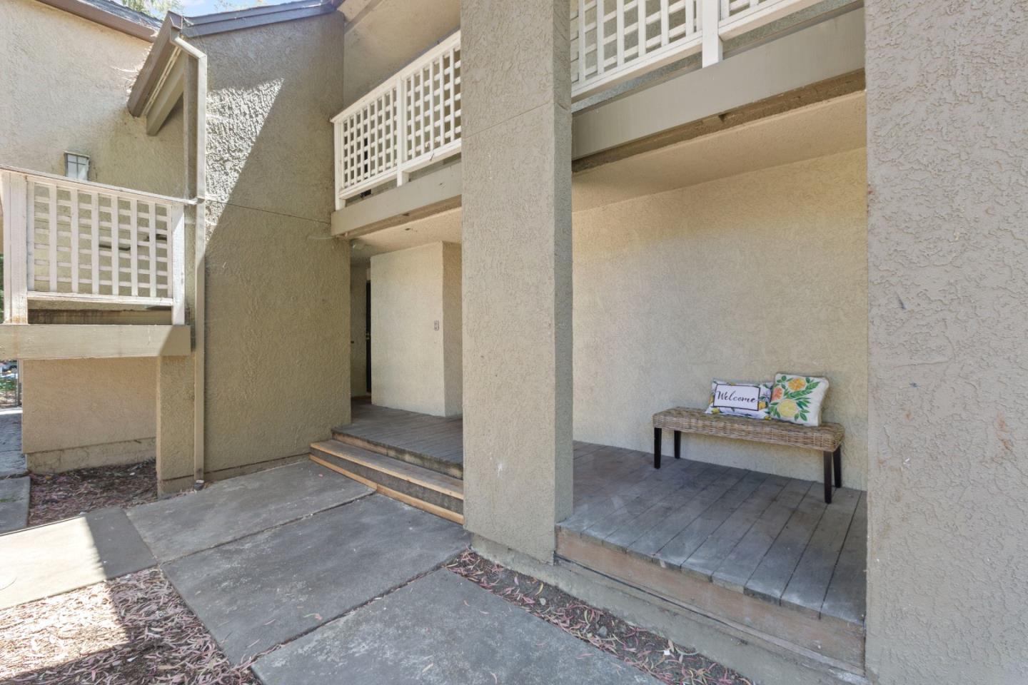 Detail Gallery Image 3 of 38 For 680 Dartmore Ln #259,  Hayward,  CA 94544 - 2 Beds | 2 Baths