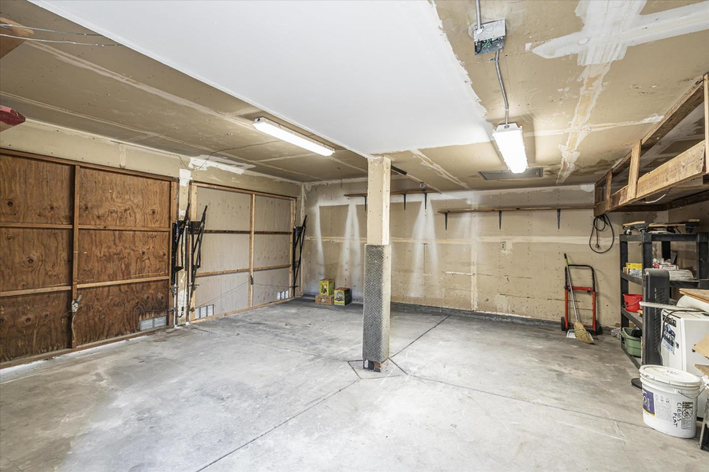 Detail Gallery Image 17 of 21 For 572 Groth Dr, San Jose,  CA 95111 - 2 Beds | 1 Baths