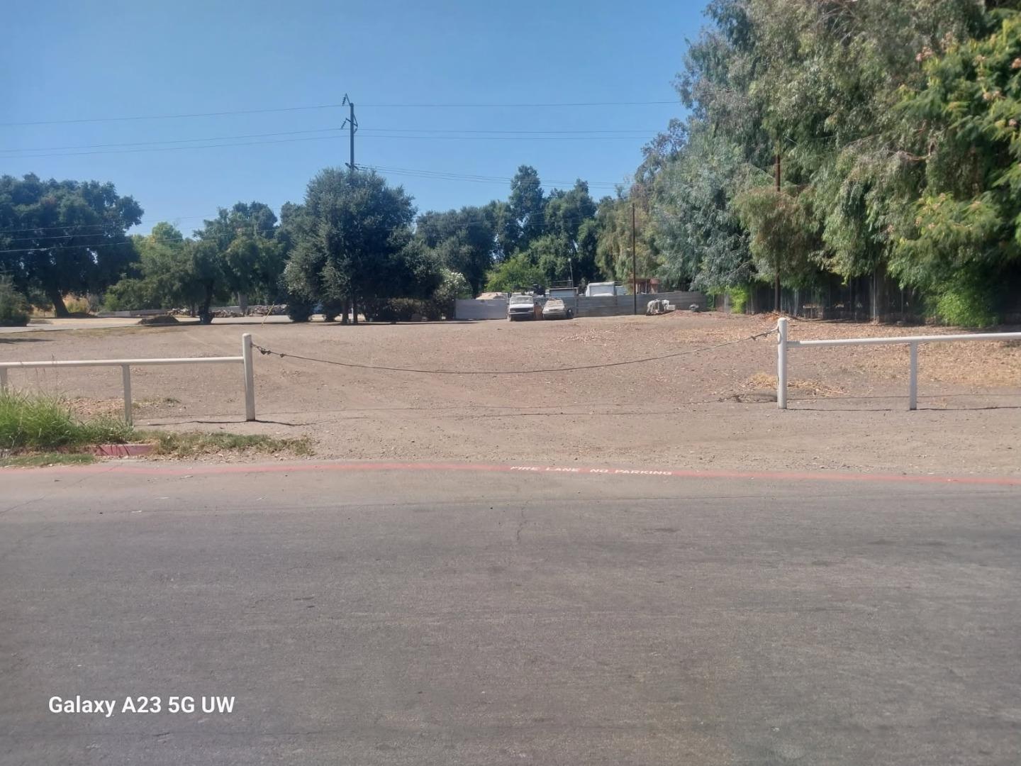 Detail Gallery Image 1 of 7 For 913 S Santa Cruz Ave, Modesto,  CA 95354 - – Beds | – Baths