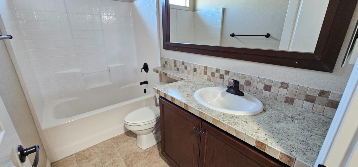 Detail Gallery Image 14 of 19 For 90 Quail Hollow Dr #90,  San Jose,  CA 95128 - 3 Beds | 2 Baths