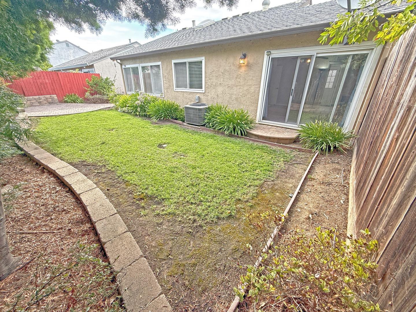 Detail Gallery Image 25 of 27 For 1808 Loch Ness Way, San Jose,  CA 95121 - 3 Beds | 2 Baths