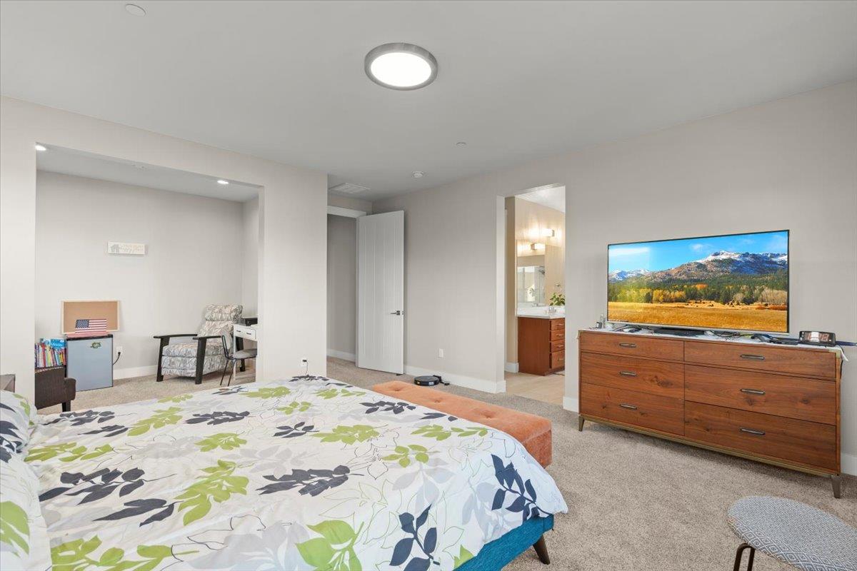 Detail Gallery Image 14 of 21 For 268 Cedar Ct, San Juan Bautista,  CA 95045 - 5 Beds | 3 Baths