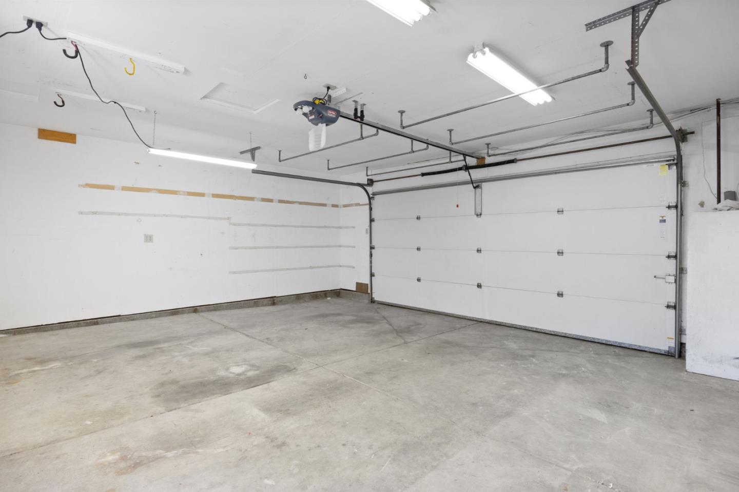 Detail Gallery Image 12 of 70 For 735 Winstead Ter, Sunnyvale,  CA 94087 - 2 Beds | 2 Baths