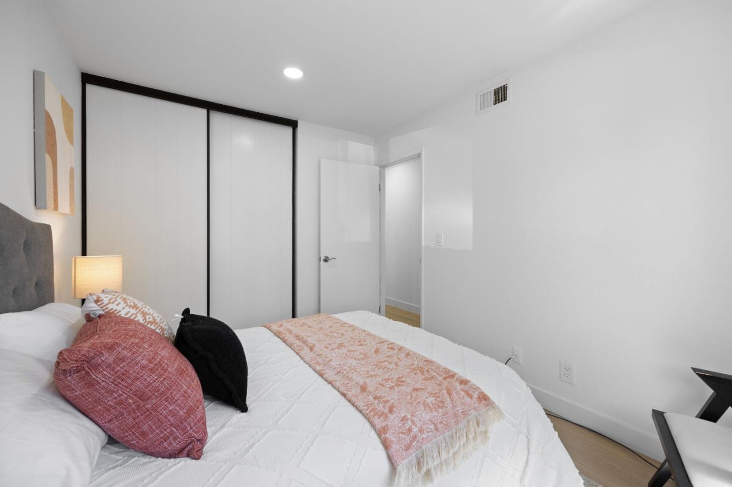 Detail Gallery Image 34 of 70 For 735 Winstead Ter, Sunnyvale,  CA 94087 - 2 Beds | 2 Baths