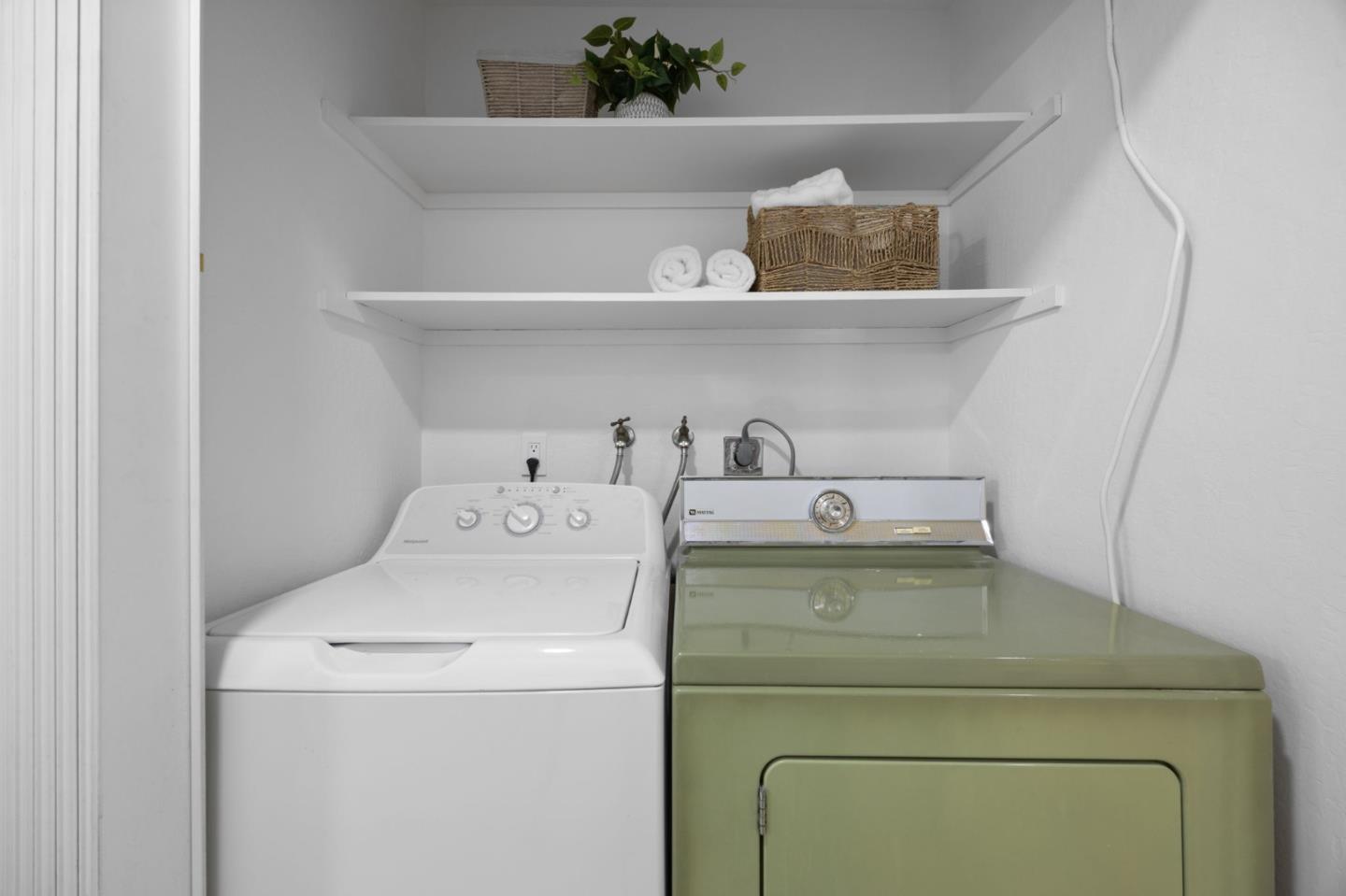 Detail Gallery Image 37 of 70 For 735 Winstead Ter, Sunnyvale,  CA 94087 - 2 Beds | 2 Baths
