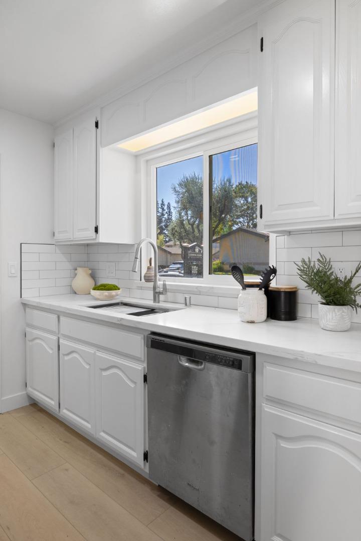 Detail Gallery Image 48 of 70 For 735 Winstead Ter, Sunnyvale,  CA 94087 - 2 Beds | 2 Baths