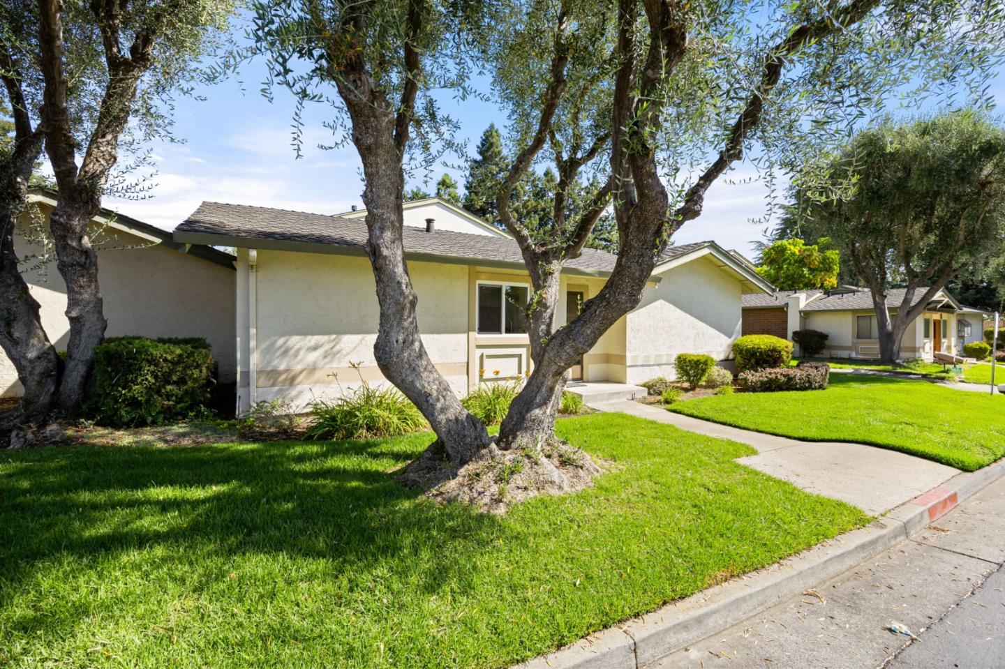 Detail Gallery Image 61 of 70 For 735 Winstead Ter, Sunnyvale,  CA 94087 - 2 Beds | 2 Baths