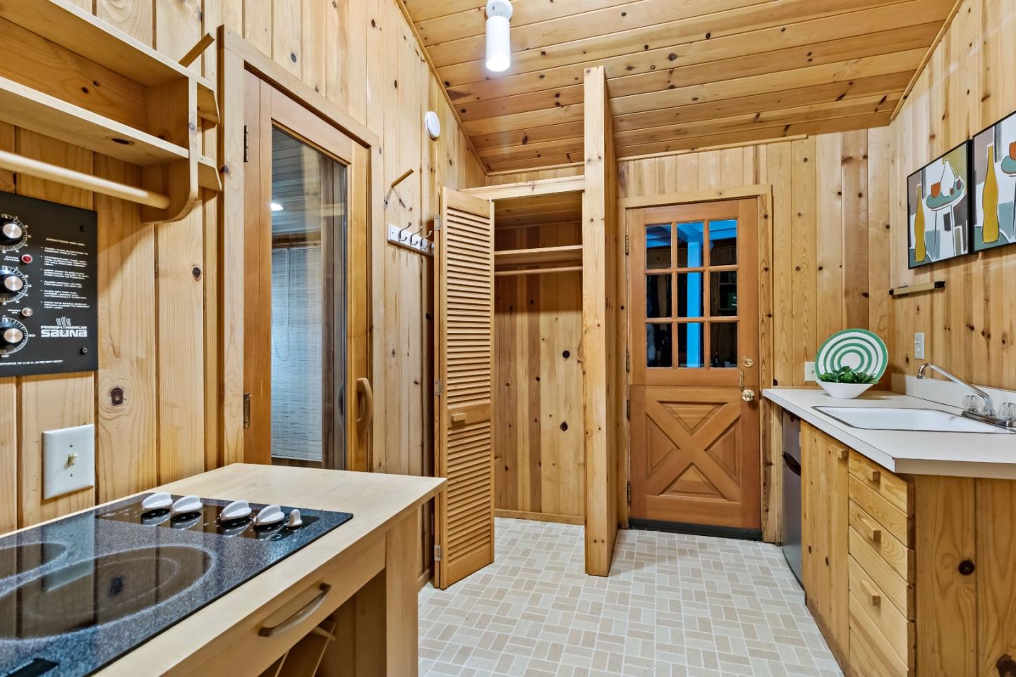 Detail Gallery Image 28 of 51 For 97 Snowden Ave, Atherton,  CA 94027 - 3 Beds | 2 Baths