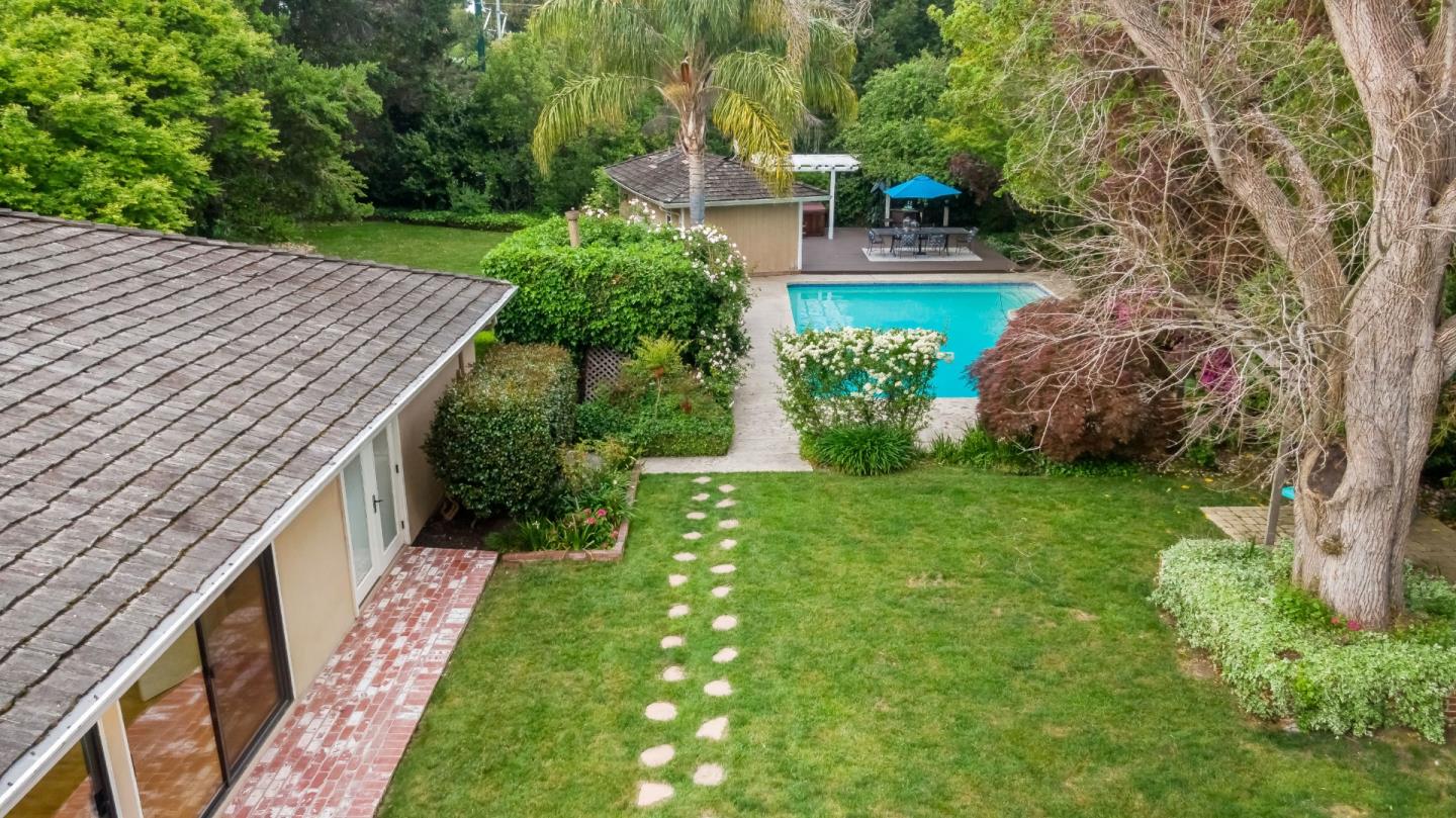 Detail Gallery Image 46 of 51 For 97 Snowden Ave, Atherton,  CA 94027 - 3 Beds | 2 Baths
