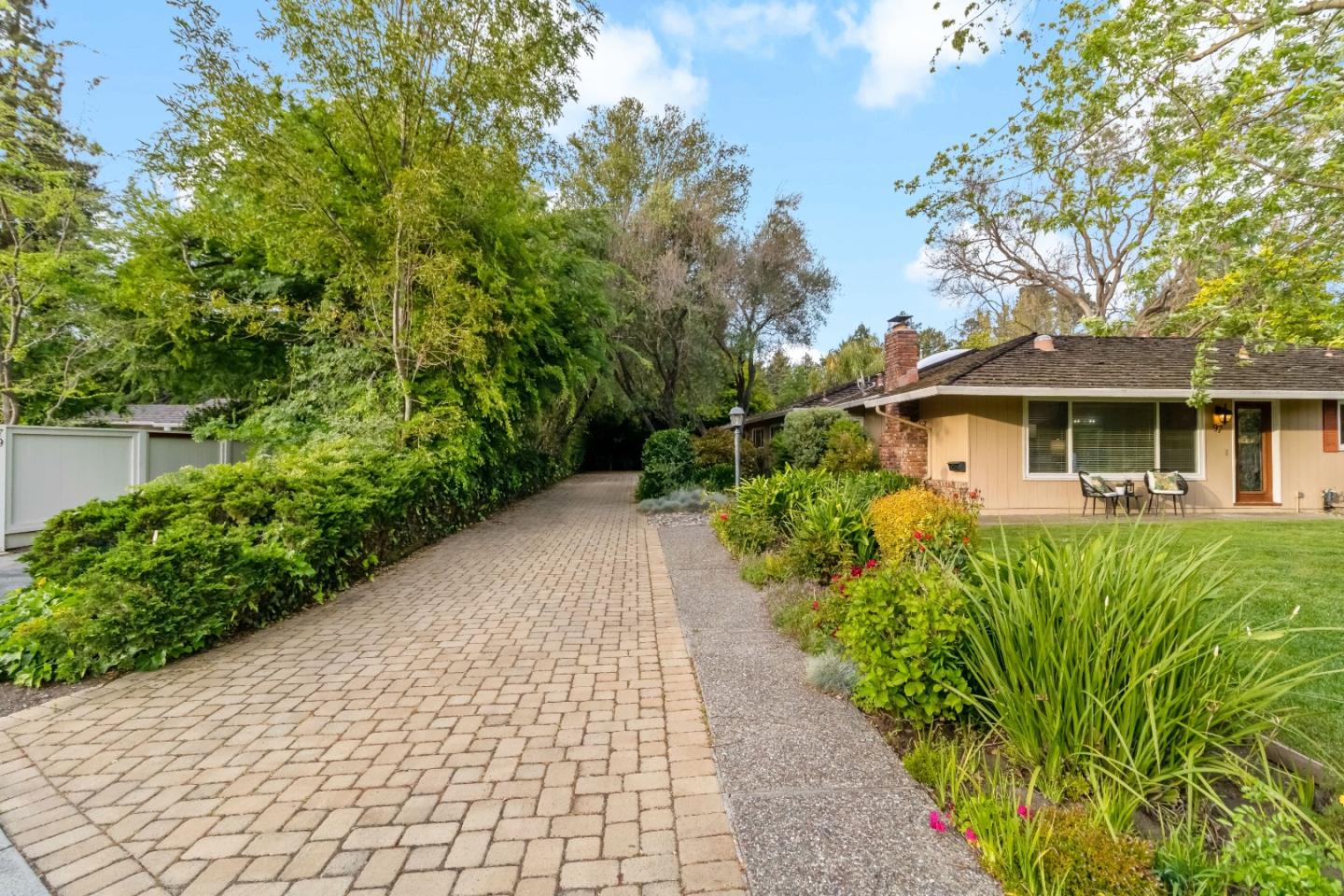 Detail Gallery Image 50 of 51 For 97 Snowden Ave, Atherton,  CA 94027 - 3 Beds | 2 Baths