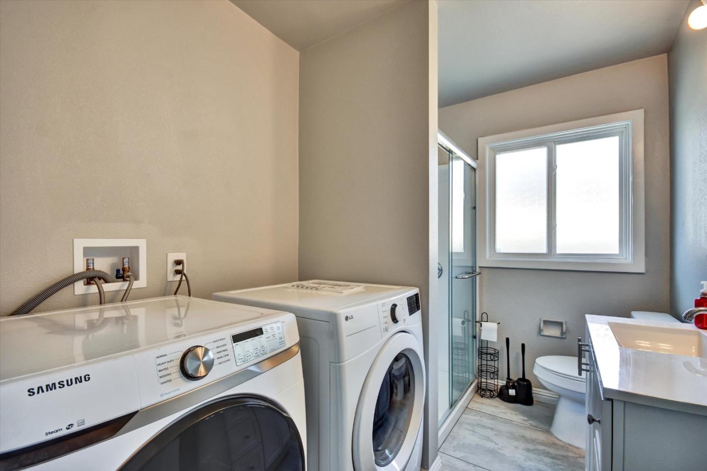 Detail Gallery Image 22 of 27 For 15107 Woodard Rd, San Jose,  CA 95124 - 3 Beds | 2 Baths