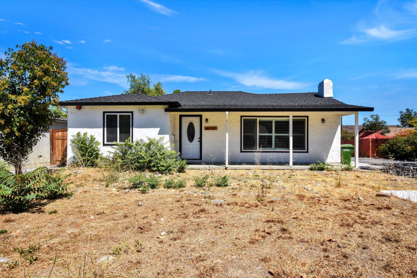 Detail Gallery Image 26 of 27 For 15107 Woodard Rd, San Jose,  CA 95124 - 3 Beds | 2 Baths