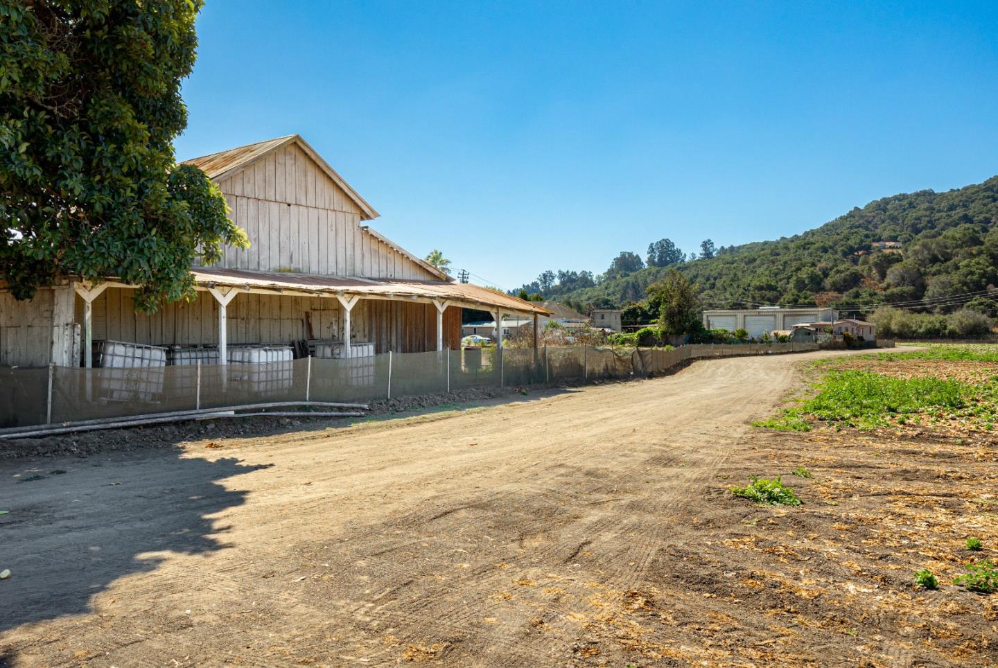 Detail Gallery Image 18 of 34 For 138 San Miguel Canyon Rd, Royal Oaks,  CA 95076 - 3 Beds | 1 Baths