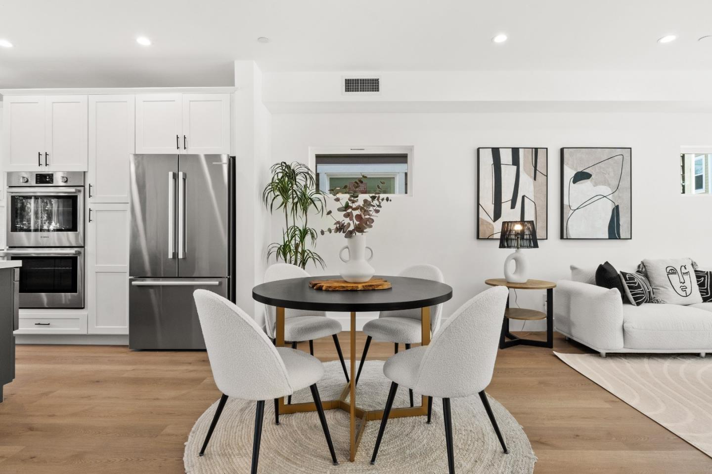Detail Gallery Image 10 of 37 For 853 B Sierra Vista Ave, Mountain View,  CA 94043 - 4 Beds | 3/1 Baths