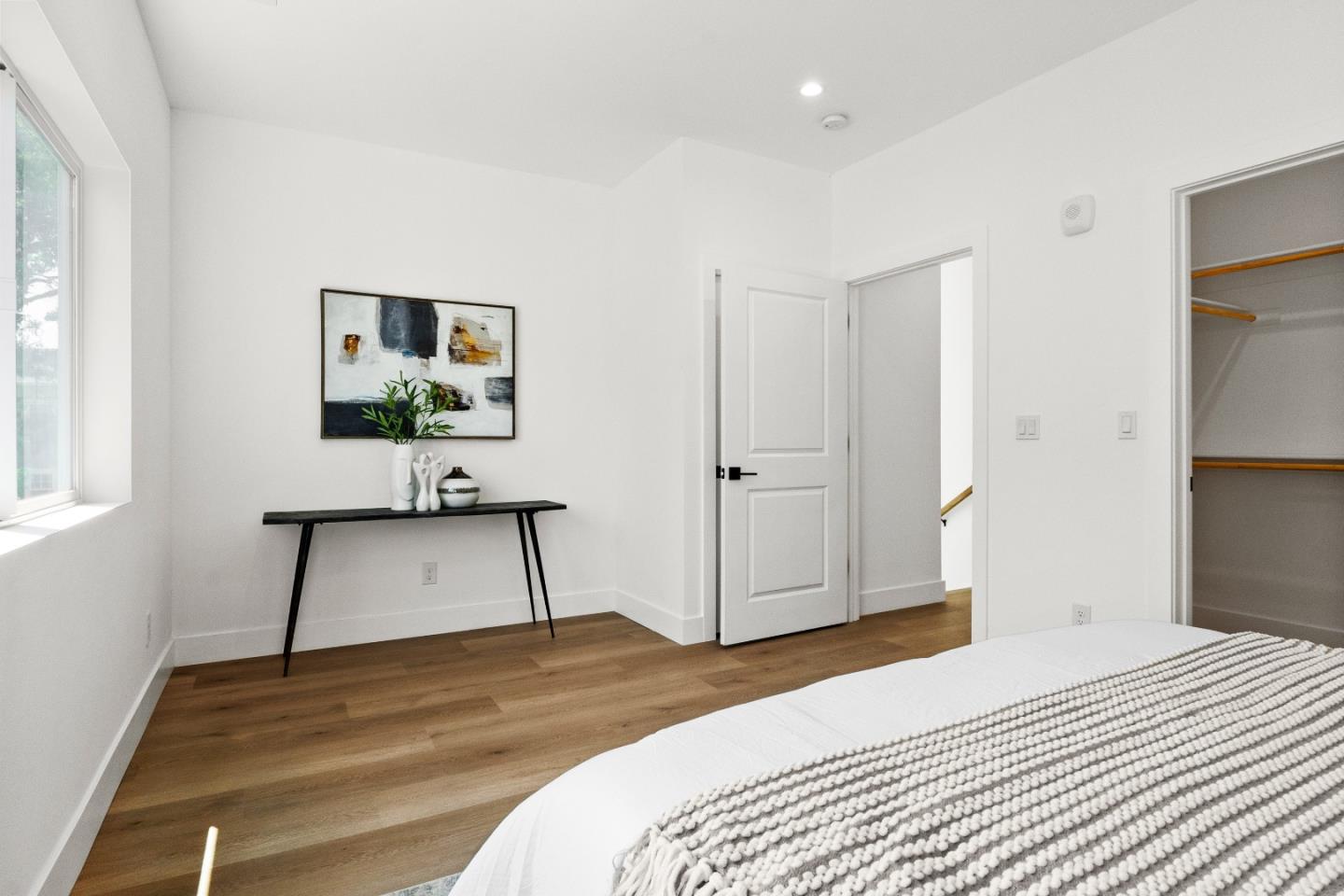 Detail Gallery Image 26 of 37 For 853 B Sierra Vista Ave, Mountain View,  CA 94043 - 4 Beds | 3/1 Baths