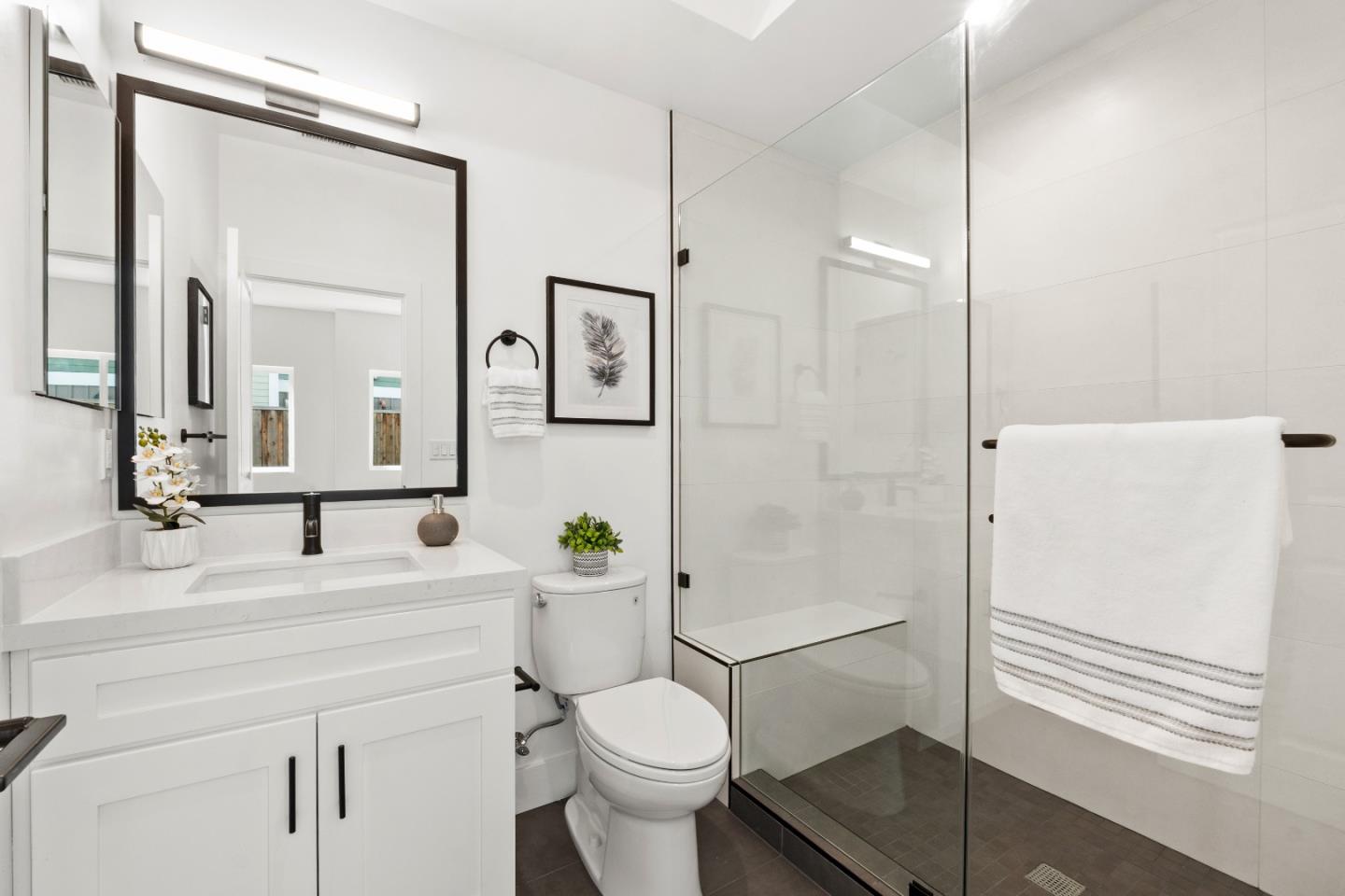 Detail Gallery Image 7 of 37 For 853 B Sierra Vista Ave, Mountain View,  CA 94043 - 4 Beds | 3/1 Baths