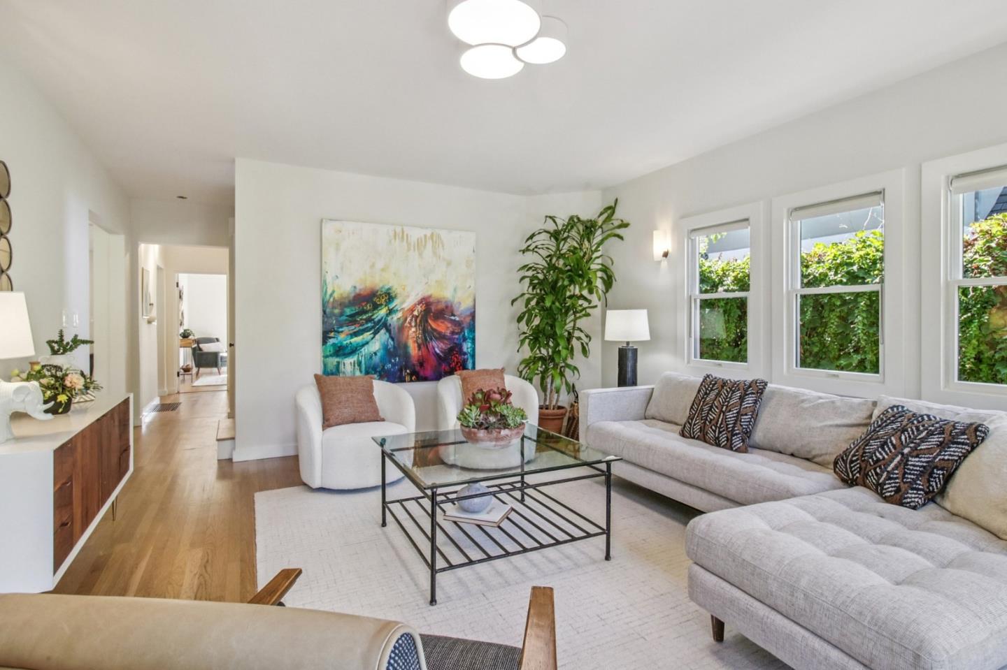 Detail Gallery Image 16 of 83 For 274 Princeton Rd, Menlo Park,  CA 94025 - 4 Beds | 3 Baths
