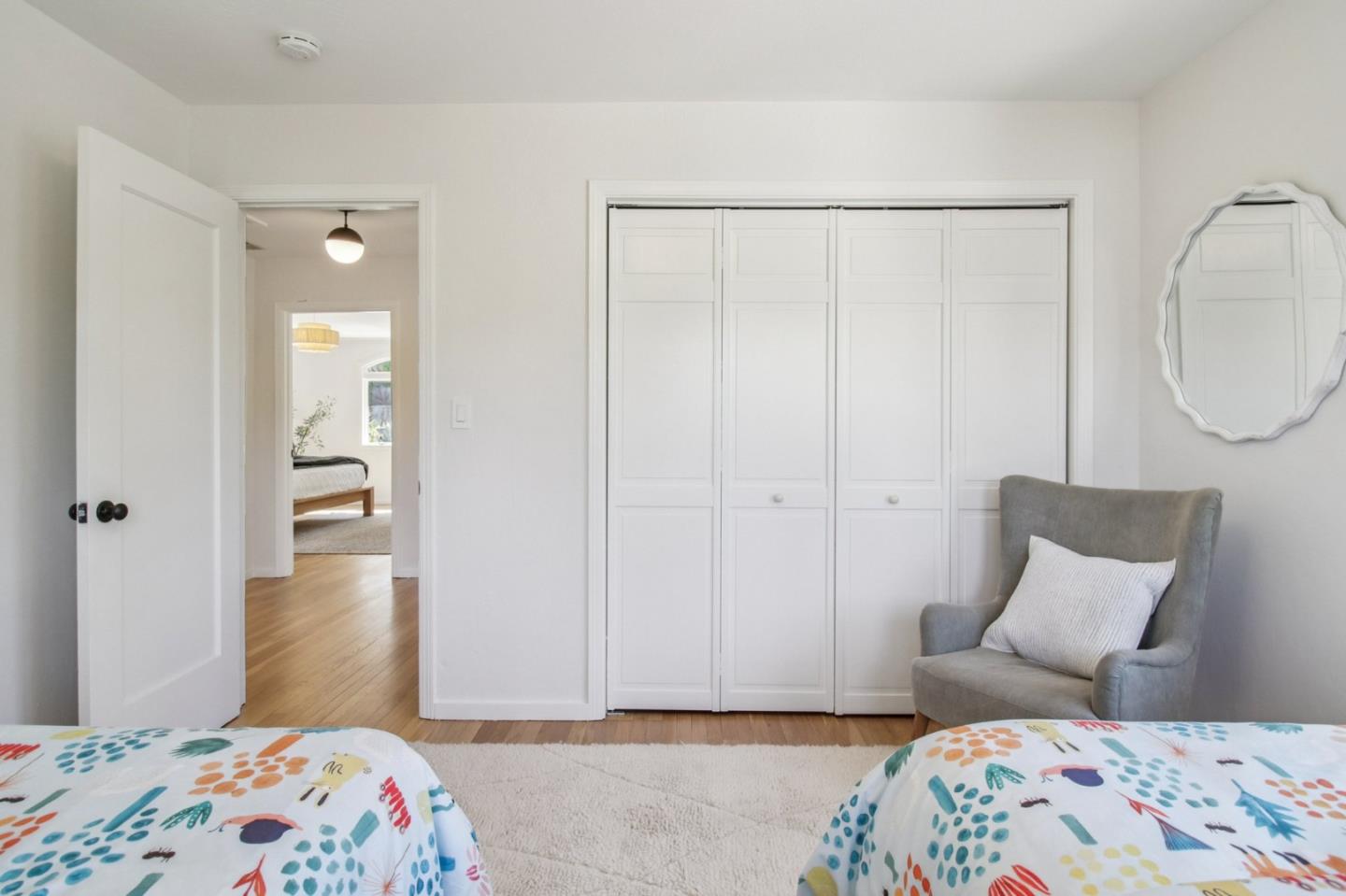 Detail Gallery Image 35 of 83 For 274 Princeton Rd, Menlo Park,  CA 94025 - 4 Beds | 3 Baths