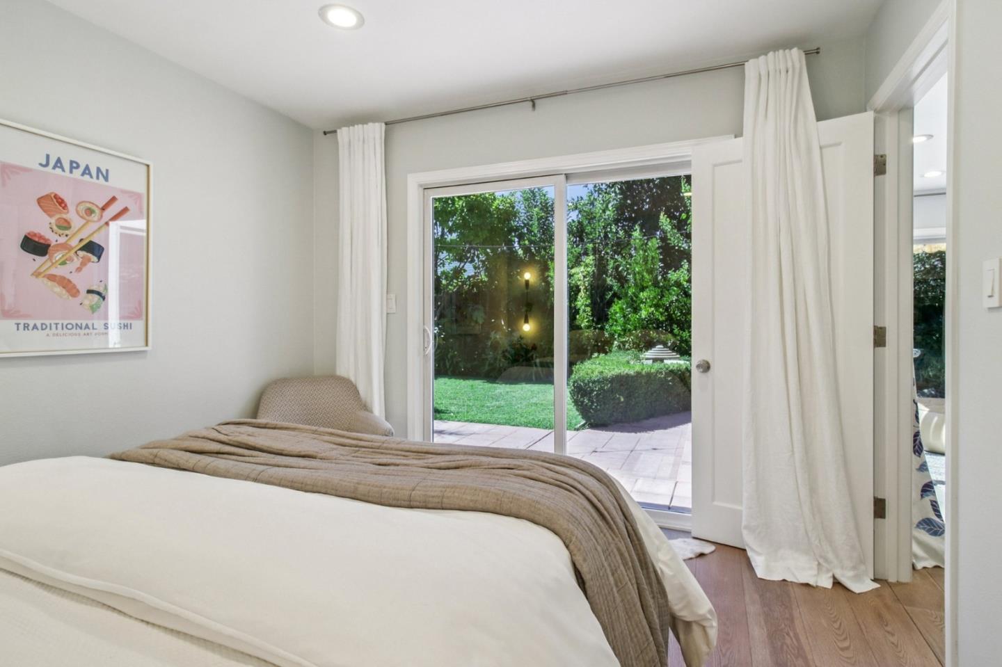 Detail Gallery Image 71 of 83 For 274 Princeton Rd, Menlo Park,  CA 94025 - 4 Beds | 3 Baths