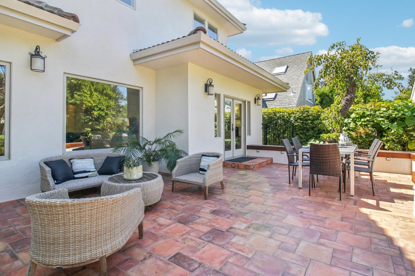 Detail Gallery Image 72 of 83 For 274 Princeton Rd, Menlo Park,  CA 94025 - 4 Beds | 3 Baths