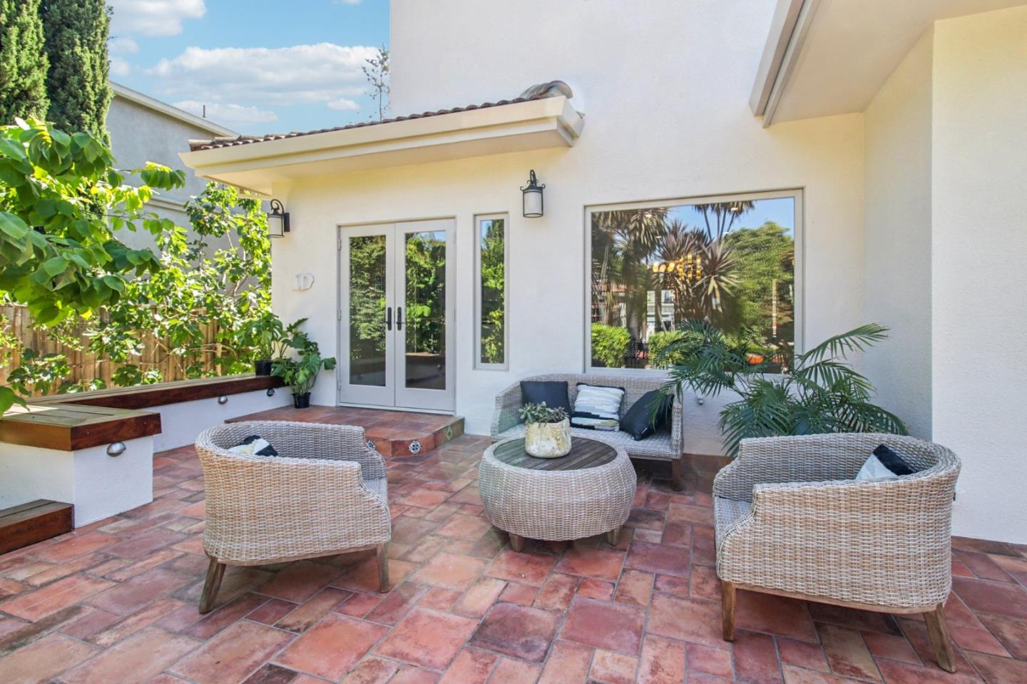 Detail Gallery Image 76 of 83 For 274 Princeton Rd, Menlo Park,  CA 94025 - 4 Beds | 3 Baths