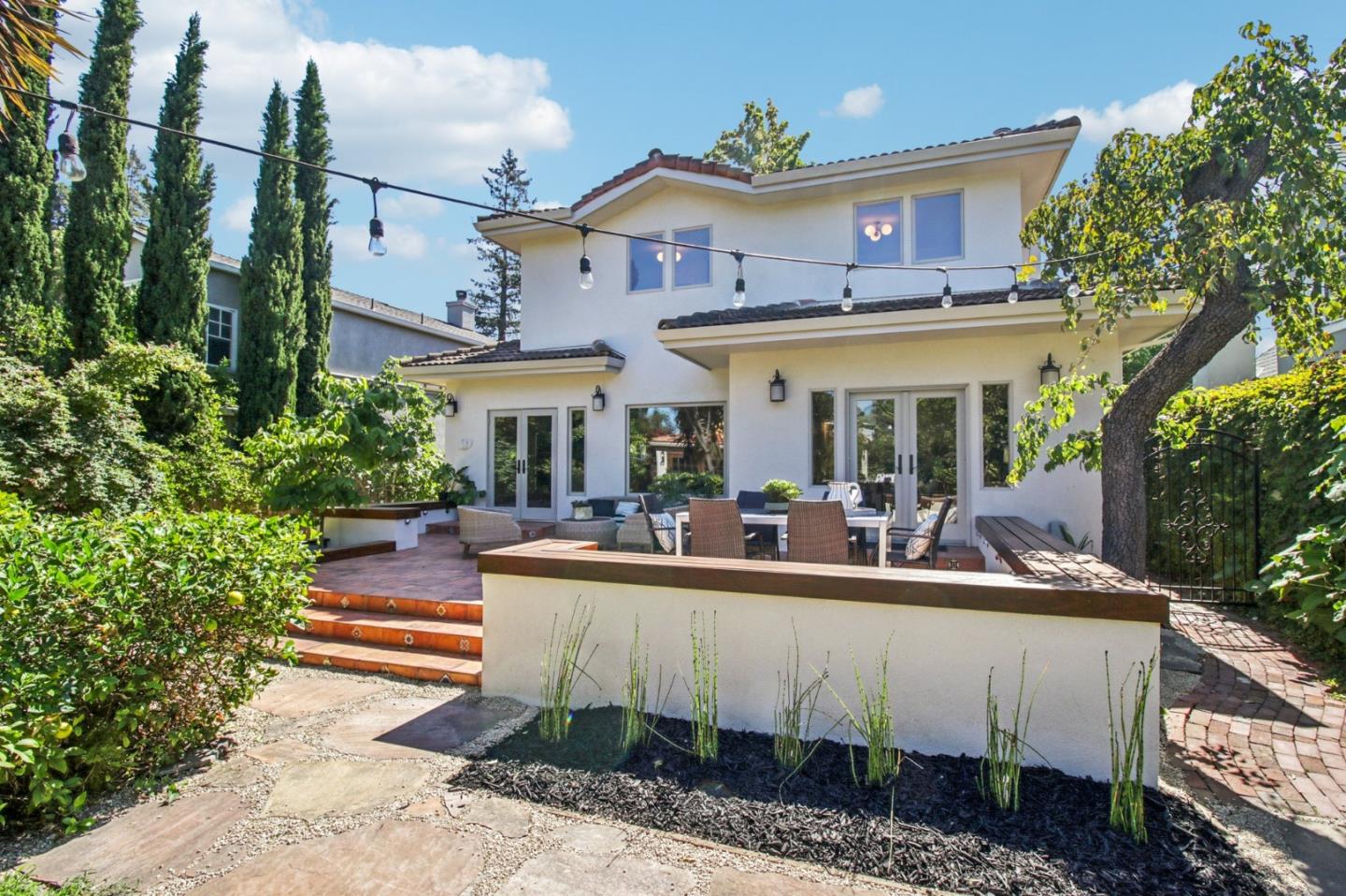 Detail Gallery Image 80 of 83 For 274 Princeton Rd, Menlo Park,  CA 94025 - 4 Beds | 3 Baths