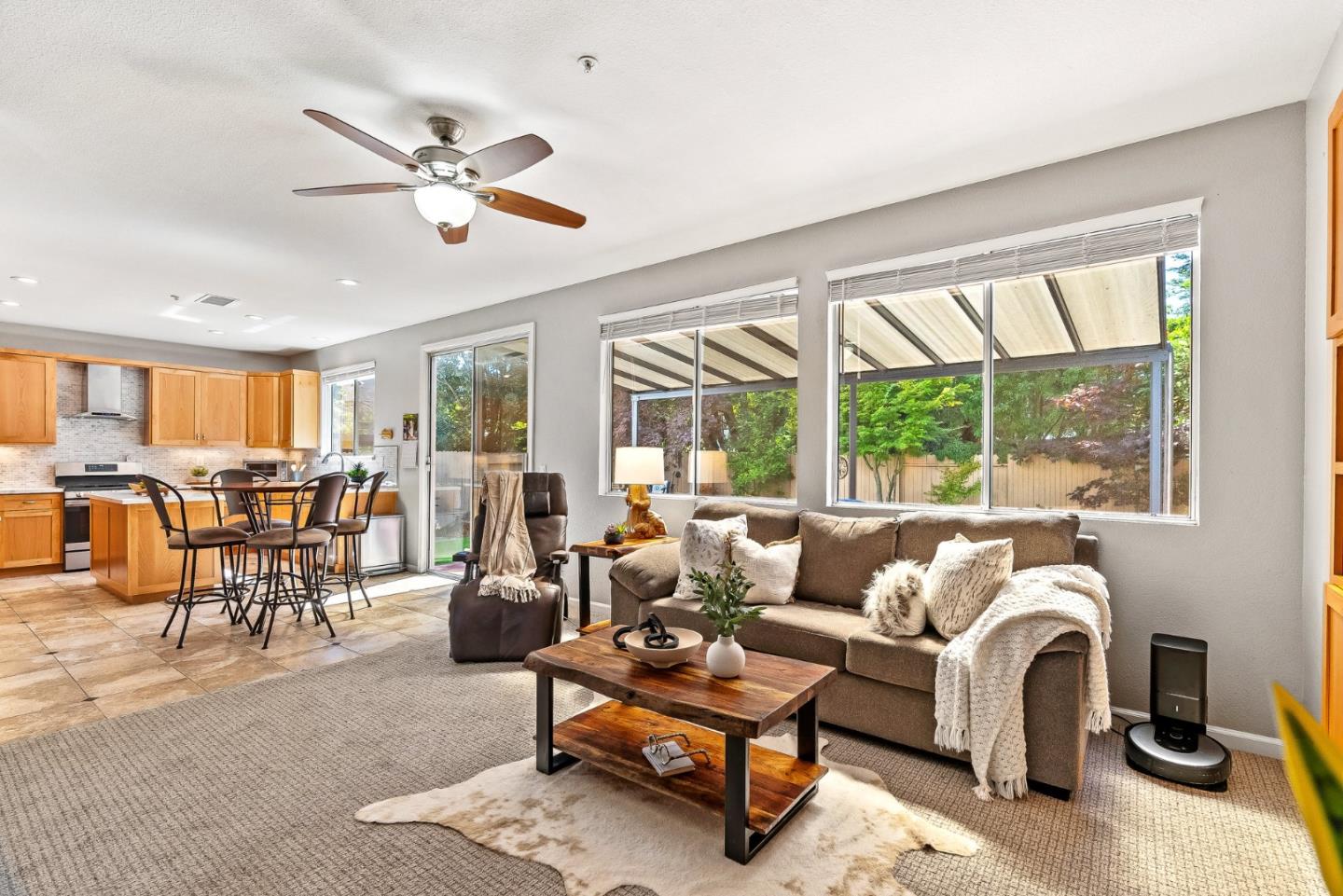 Detail Gallery Image 20 of 48 For 49 Monterey Vista Dr, Watsonville,  CA 95076 - 4 Beds | 2/1 Baths