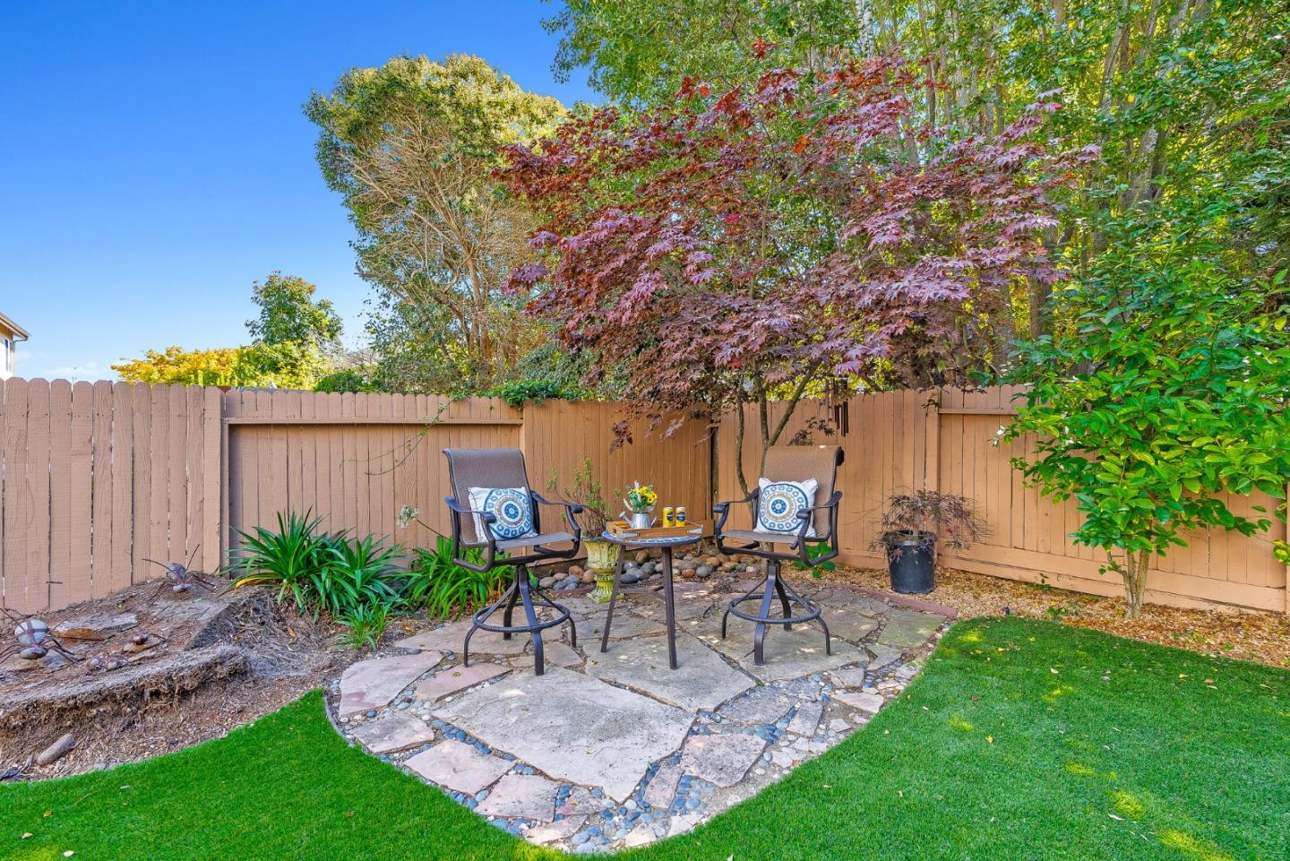 Detail Gallery Image 9 of 48 For 49 Monterey Vista Dr, Watsonville,  CA 95076 - 4 Beds | 2/1 Baths
