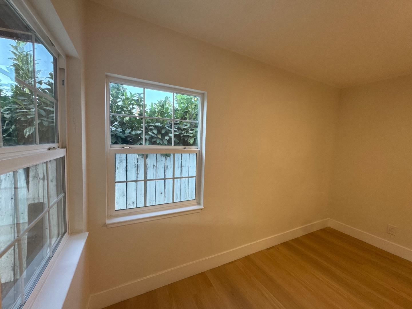 Detail Gallery Image 27 of 55 For 2112 Lincoln St, East Palo Alto,  CA 94303 - 2 Beds | 1 Baths