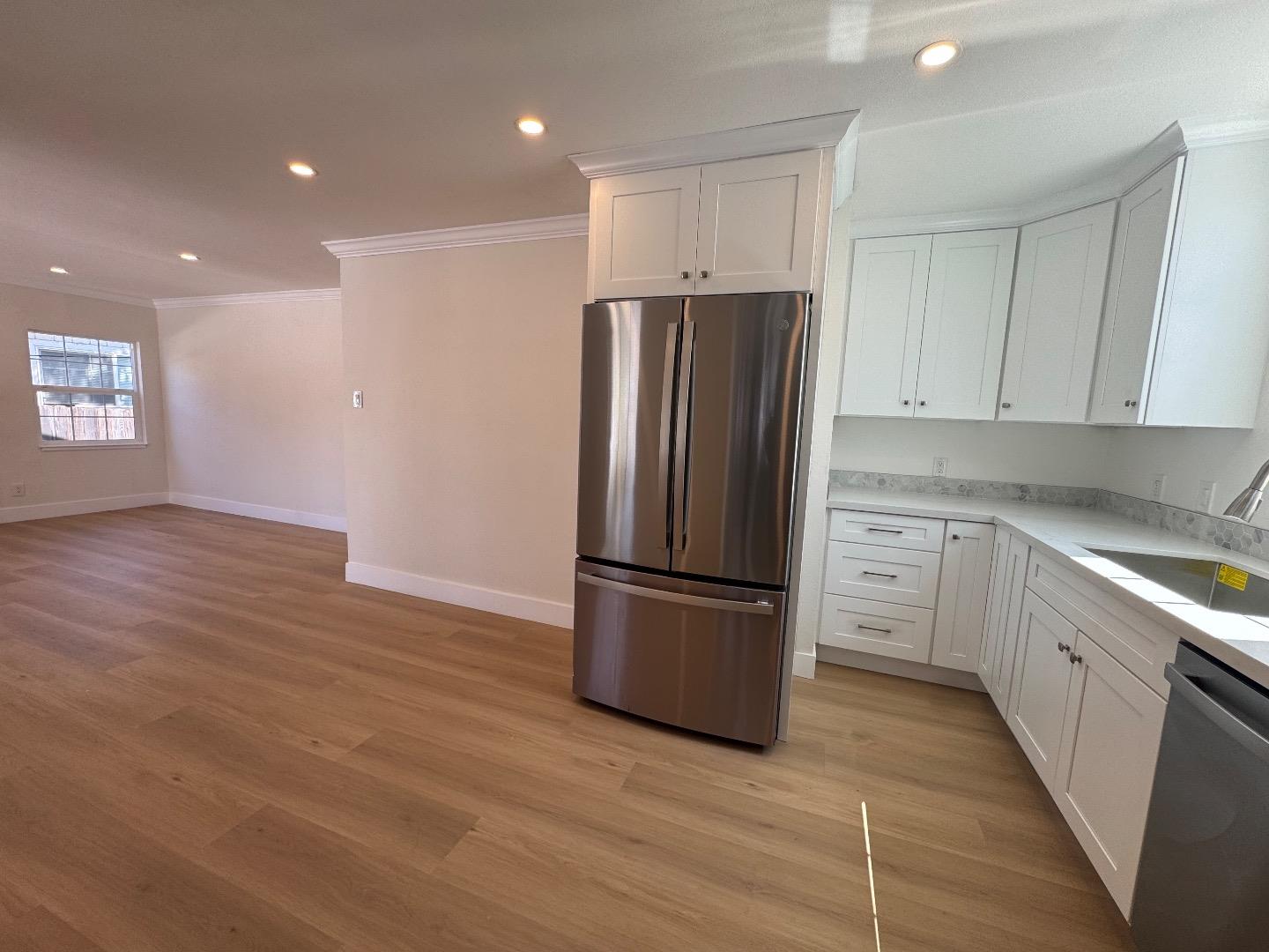Detail Gallery Image 35 of 55 For 2112 Lincoln St, East Palo Alto,  CA 94303 - 2 Beds | 1 Baths