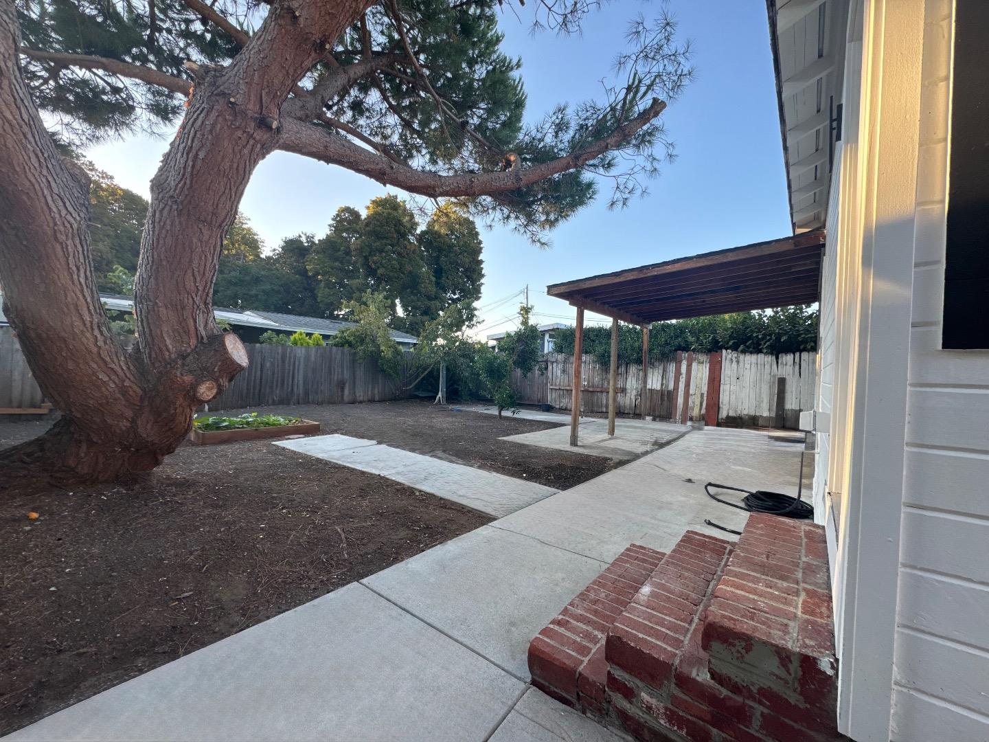 Detail Gallery Image 50 of 55 For 2112 Lincoln St, East Palo Alto,  CA 94303 - 2 Beds | 1 Baths