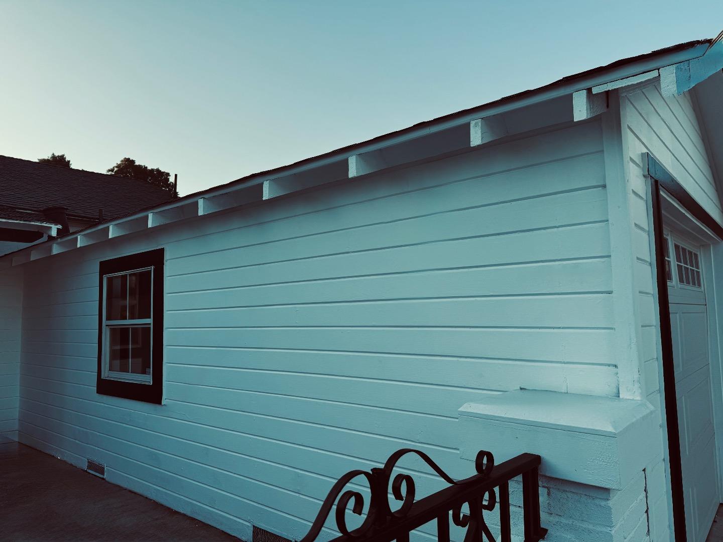 Detail Gallery Image 8 of 55 For 2112 Lincoln St, East Palo Alto,  CA 94303 - 2 Beds | 1 Baths