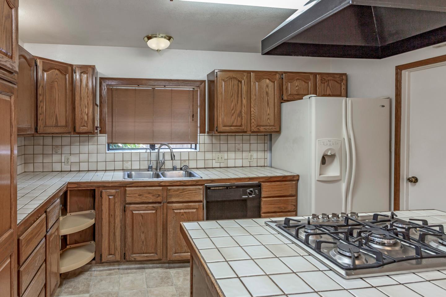 Detail Gallery Image 12 of 26 For 1629 Palo Santo Dr, Campbell,  CA 95008 - 3 Beds | 1/1 Baths