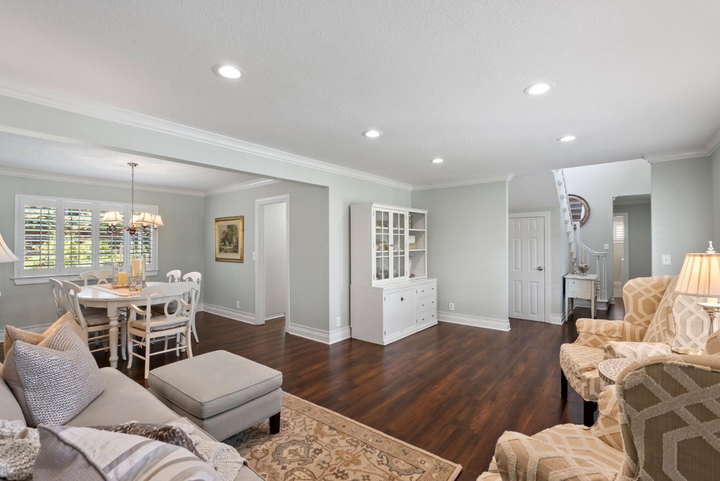 Detail Gallery Image 8 of 44 For 5465 Mesa Rd, Gilroy,  CA 95020 - 4 Beds | 2/1 Baths