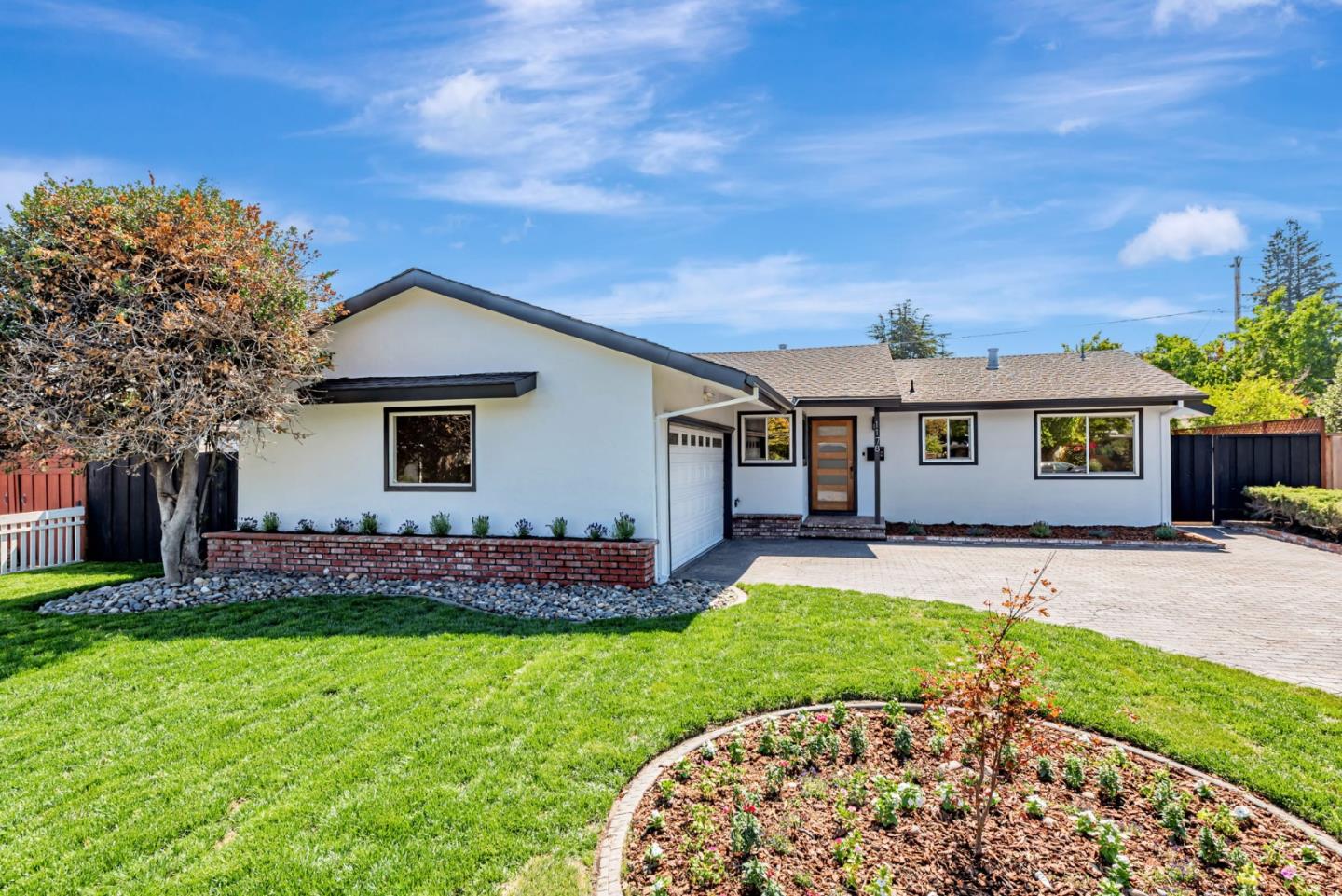 Detail Gallery Image 2 of 43 For 1178 Emerson Ave, Campbell,  CA 95008 - 4 Beds | 2 Baths