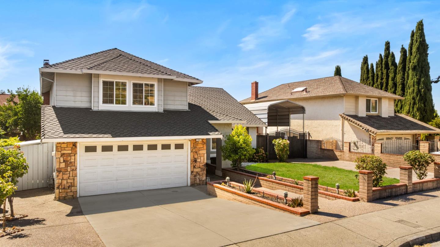 Detail Gallery Image 2 of 60 For 2883 Flint Ave, San Jose,  CA 95148 - 4 Beds | 3 Baths