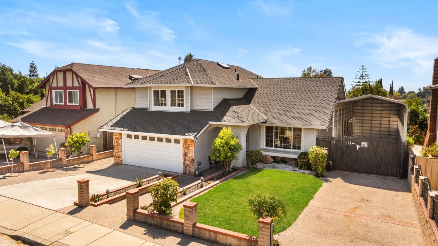 Detail Gallery Image 3 of 60 For 2883 Flint Ave, San Jose,  CA 95148 - 4 Beds | 3 Baths