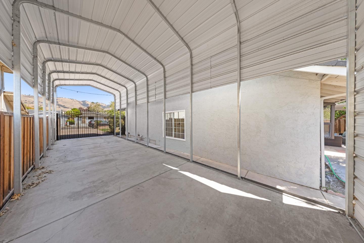 Detail Gallery Image 53 of 60 For 2883 Flint Ave, San Jose,  CA 95148 - 4 Beds | 3 Baths