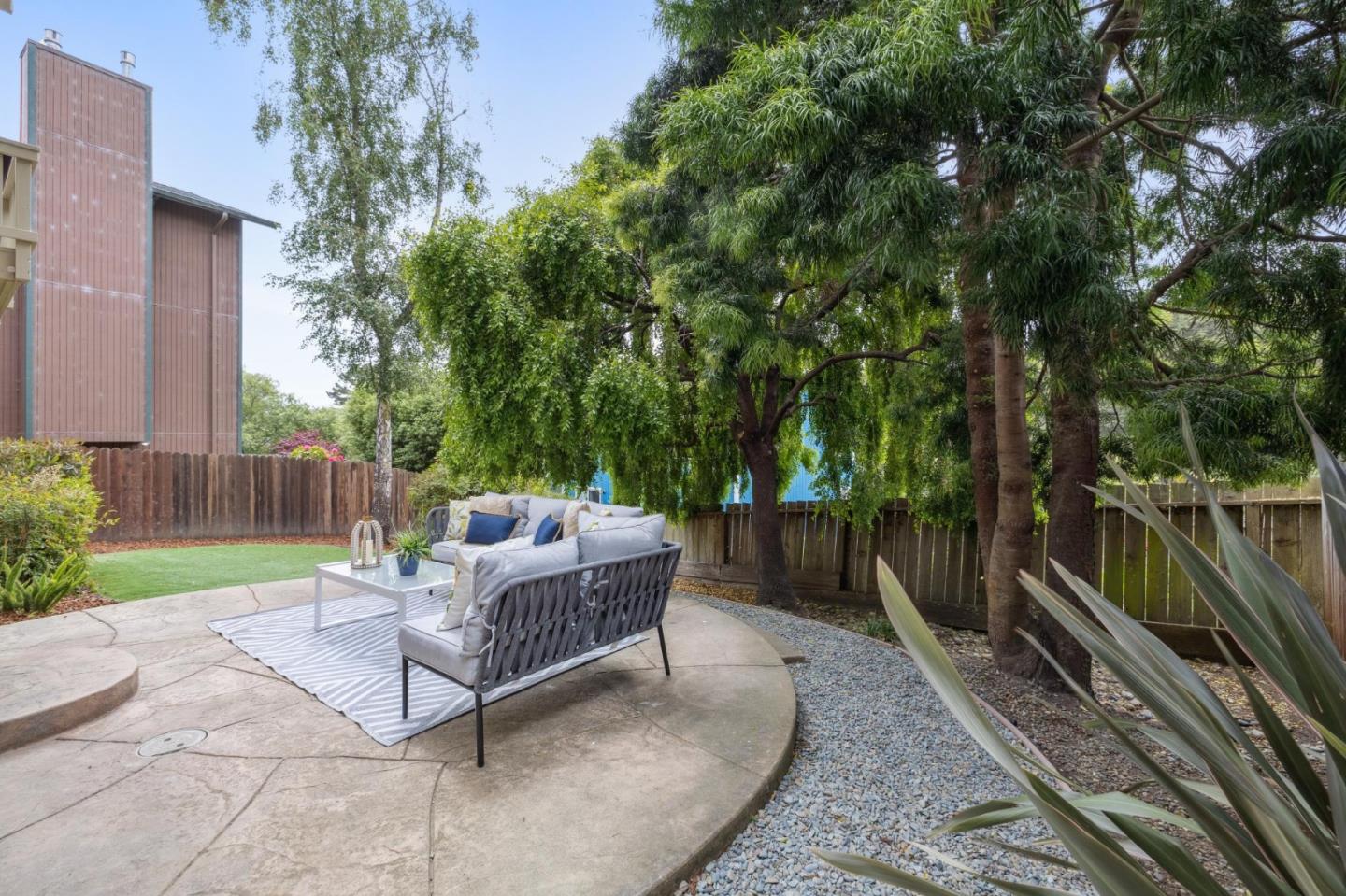 Detail Gallery Image 55 of 64 For 389 Avenue Granada, El Granada,  CA 94018 - 5 Beds | 3 Baths