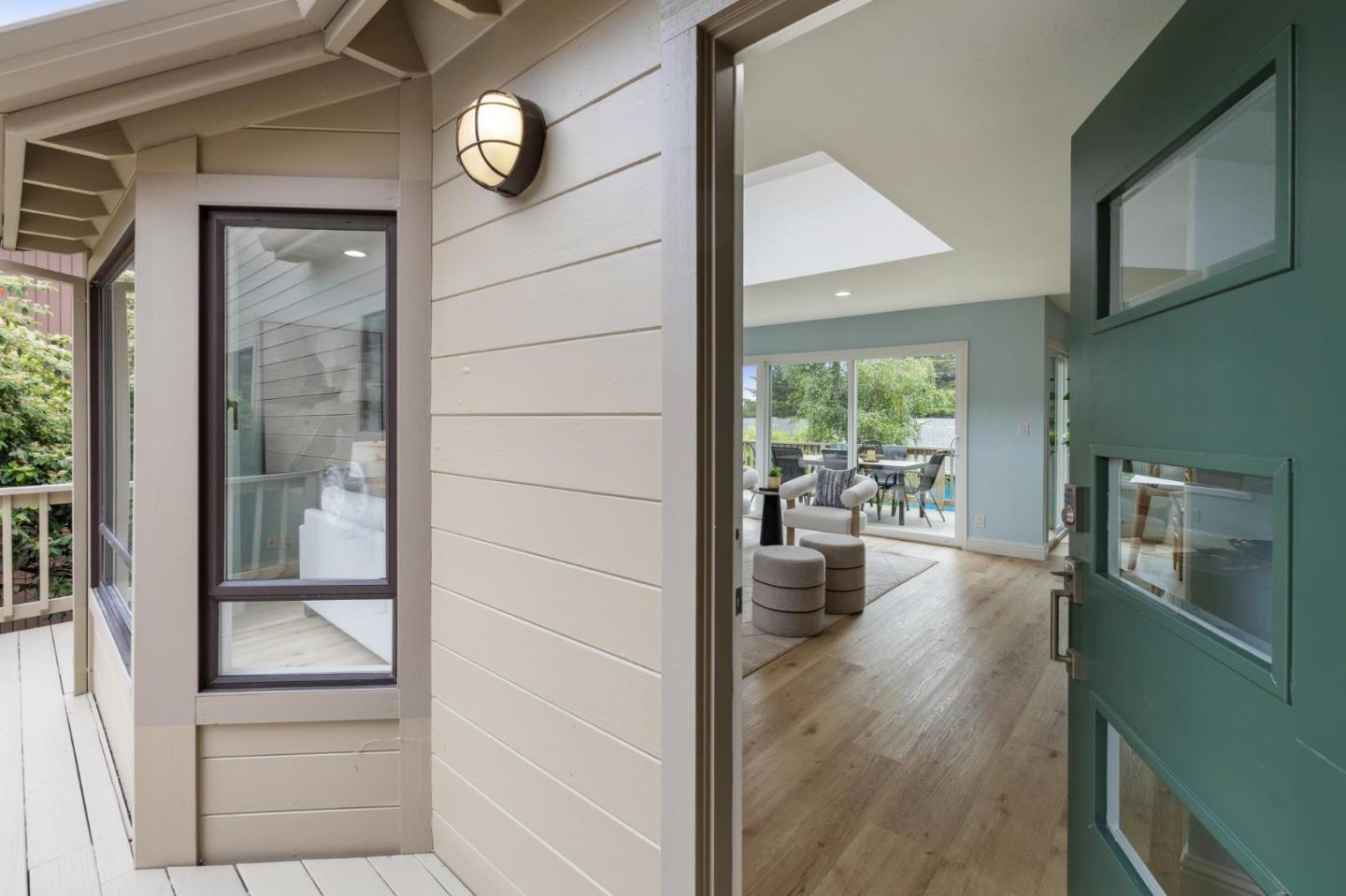 Detail Gallery Image 6 of 64 For 389 Avenue Granada, El Granada,  CA 94018 - 5 Beds | 3 Baths